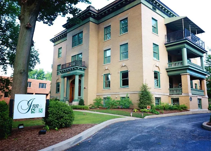 Inn At 835 Boutique Hotel
